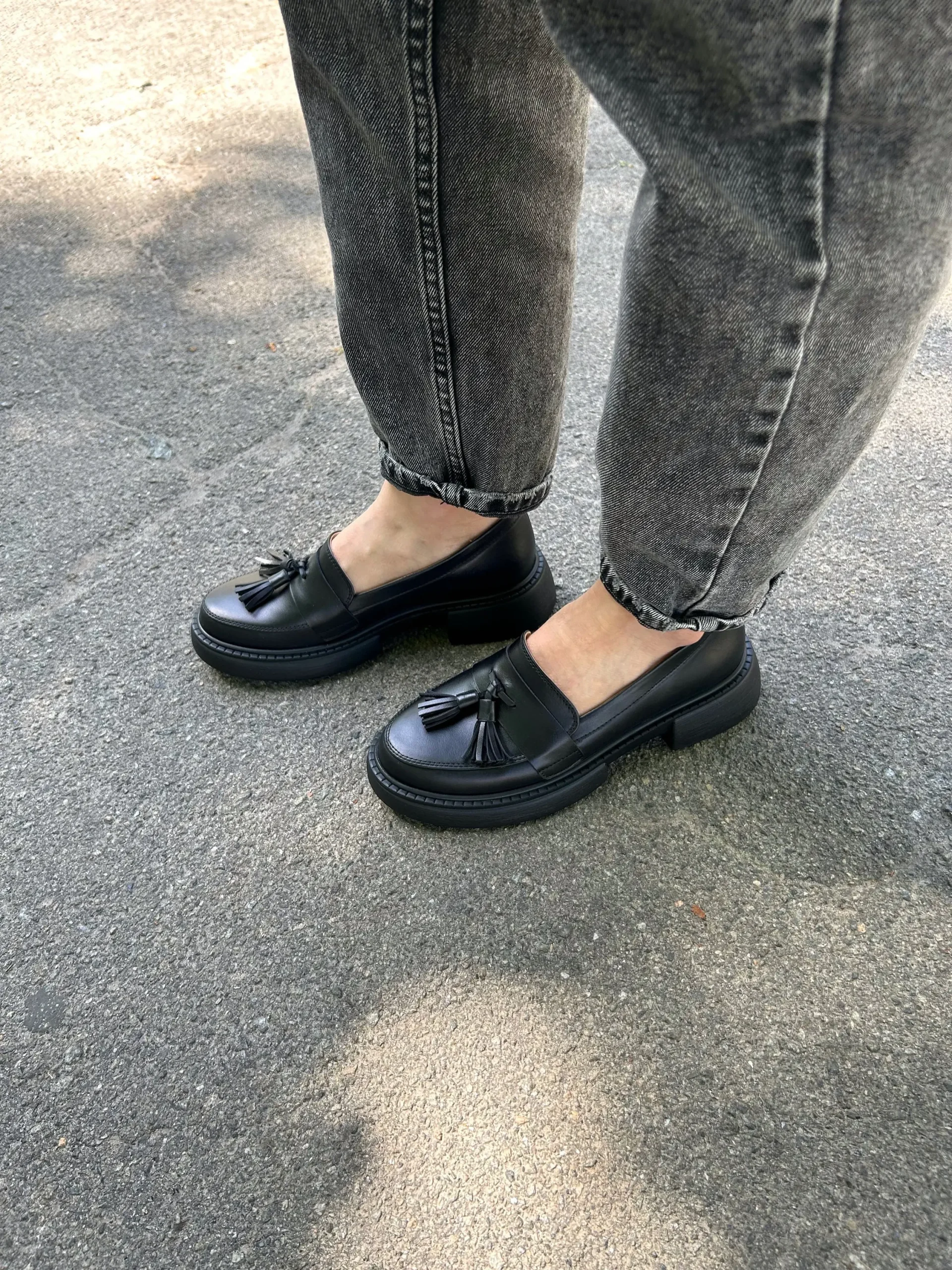 Black Tassel Loafers Women: Chunky Platform Style